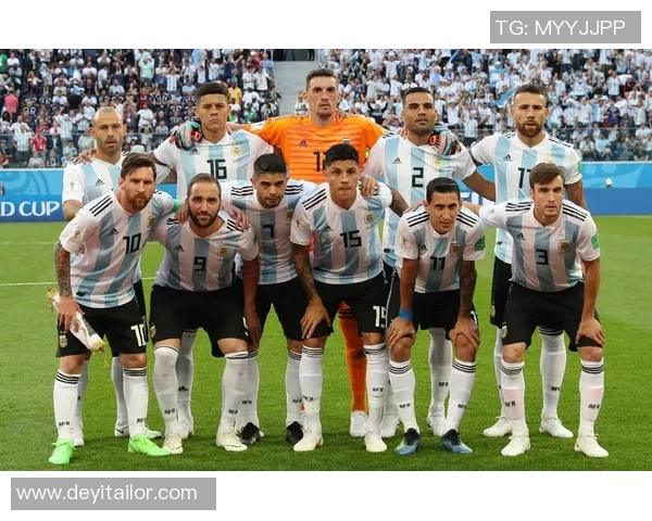 卡塔尔足球传奇球星全景回顾及其辉煌成就分析